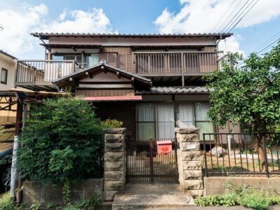 モダンな洋風建築へ